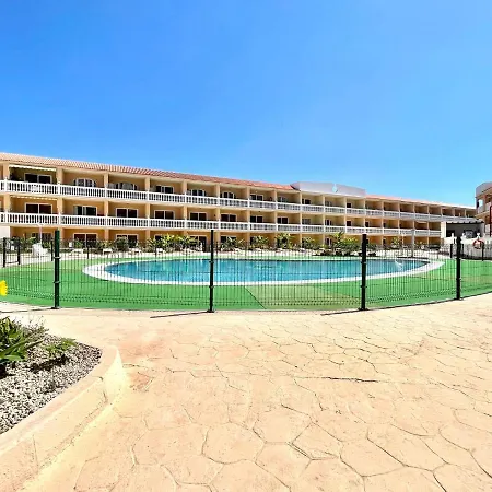 Family Studio, Wifi, Heated Pool, Tenerife South Apartment *