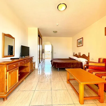 Apartment Family Studio, Wifi, Heated Pool, Tenerife South Costa Del Silencio