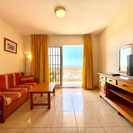 Family Studio, Wifi, Heated Pool, Tenerife South Apartamento