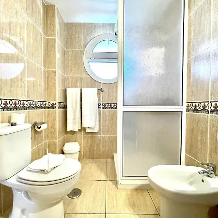 Family Studio, Wifi, Heated Pool, Tenerife South Apartamento *