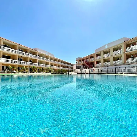 Apartamento Family Studio, Wifi, Heated Pool, Tenerife South Costa del Silencio