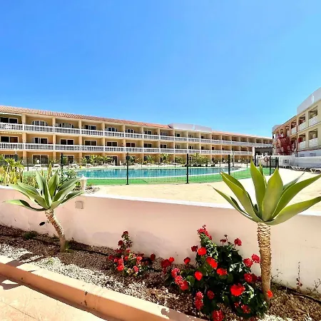 Family Studio, Wifi, Heated Pool, Tenerife South