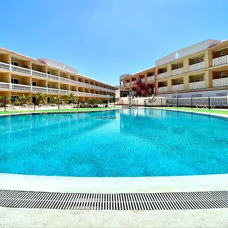 Family Studio, Wifi, Heated Pool, Tenerife South Apartamento Costa del Silencio