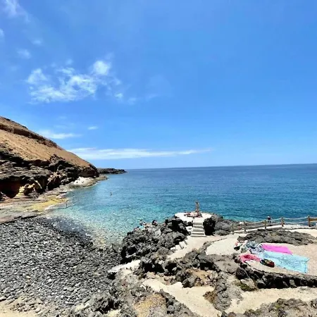 Family Studio, Wifi, Heated Pool, Tenerife South Costa del Silencio