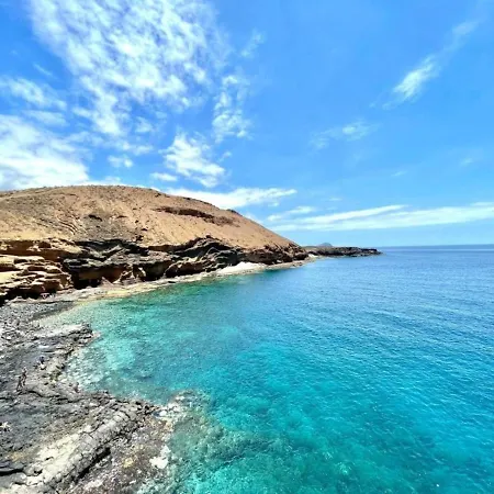 Family Studio, Wifi, Heated Pool, Tenerife South Costa del Silencio